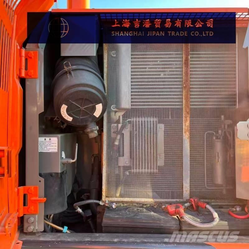 Hitachi ZX 130 Bageri gusjeničari