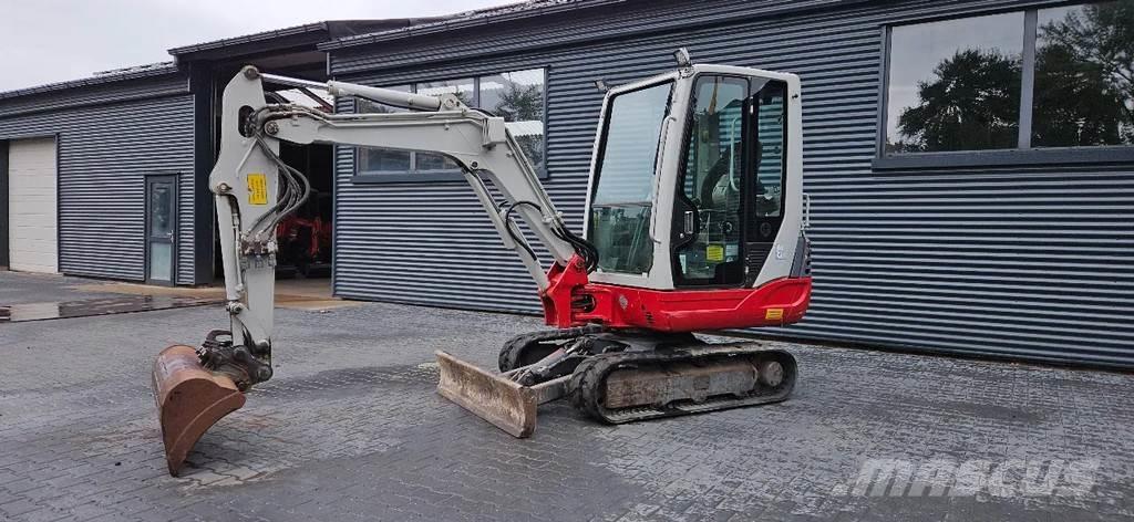 Takeuchi TB228 Mini bageri <7t