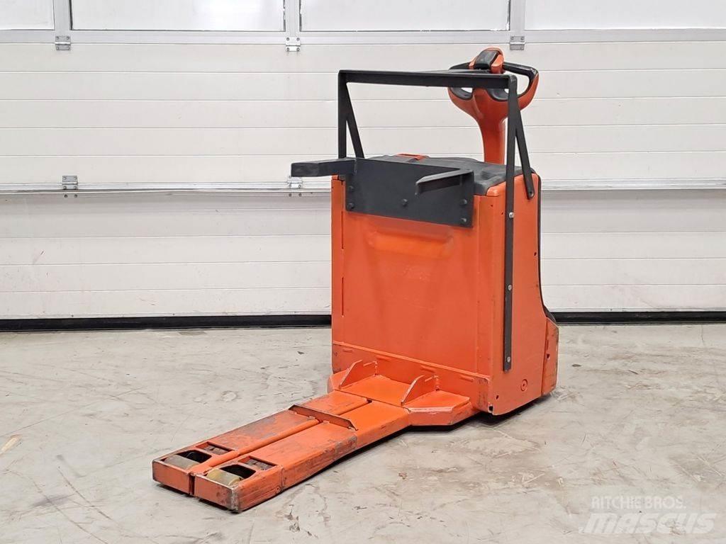 Linde T16 Nisko podizni električni viličar