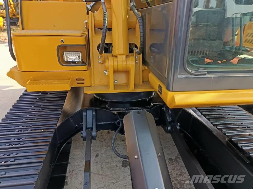 Komatsu PC 70 Bageri gusjeničari