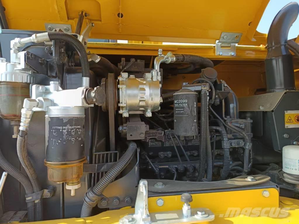 Komatsu PC 70 Bageri gusjeničari
