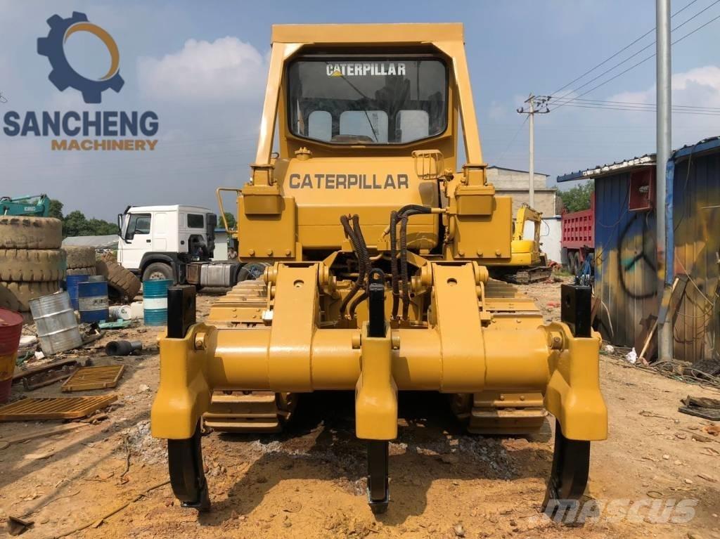 CAT D 8 K Buldožeri gusjeničari