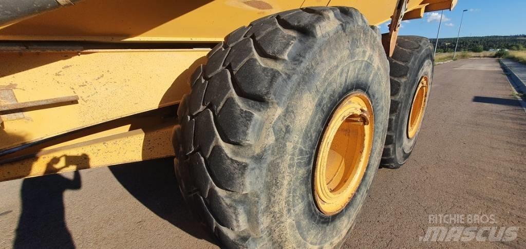 Volvo A 40 F Zglobni demperi