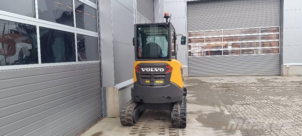 Volvo JECR25D Mini bageri <7t