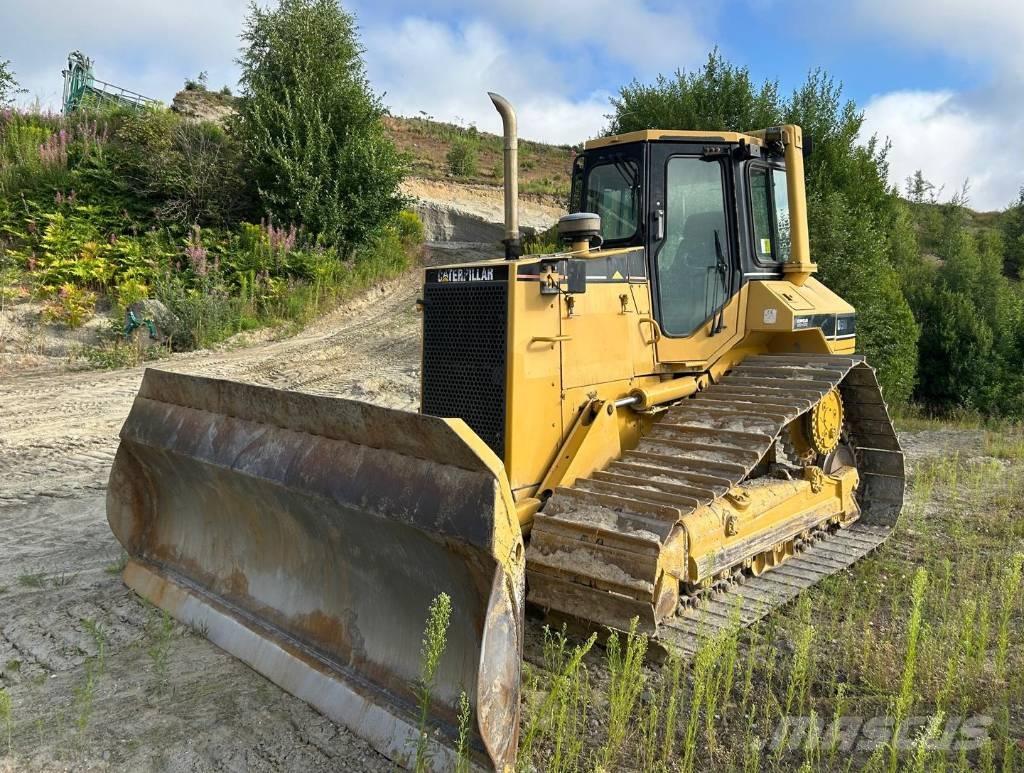 CAT D 5 M LGP Buldožeri gusjeničari