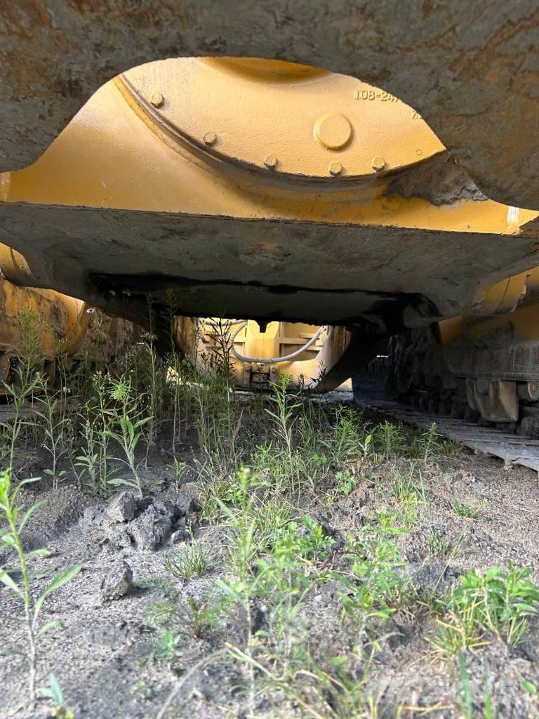 CAT D 5 M LGP Buldožeri gusjeničari