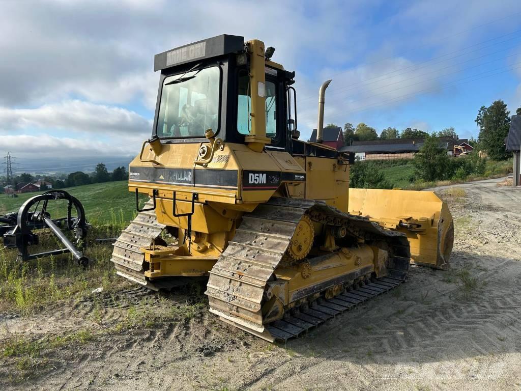 CAT D 5 M LGP Buldožeri gusjeničari