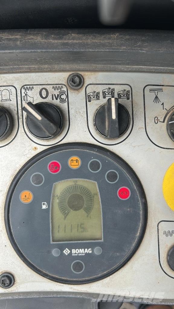 Bomag BW 120 AD-5 Valjci sa dvojnim bubnjem