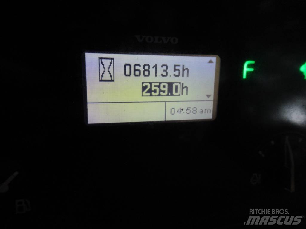 Volvo L 30 G Utovarivači na kotačima