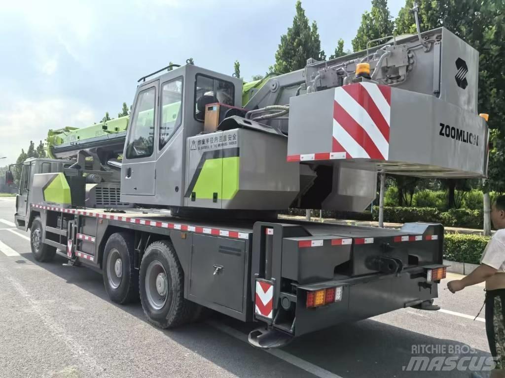 Zoomlion ZCT 251 V Utovorne dizalice, vitla i dizala za materijal