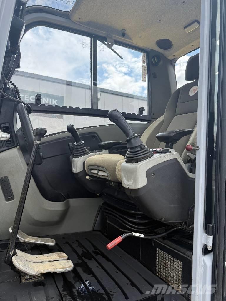 Wacker Neuson ET 145 Bageri gusjeničari