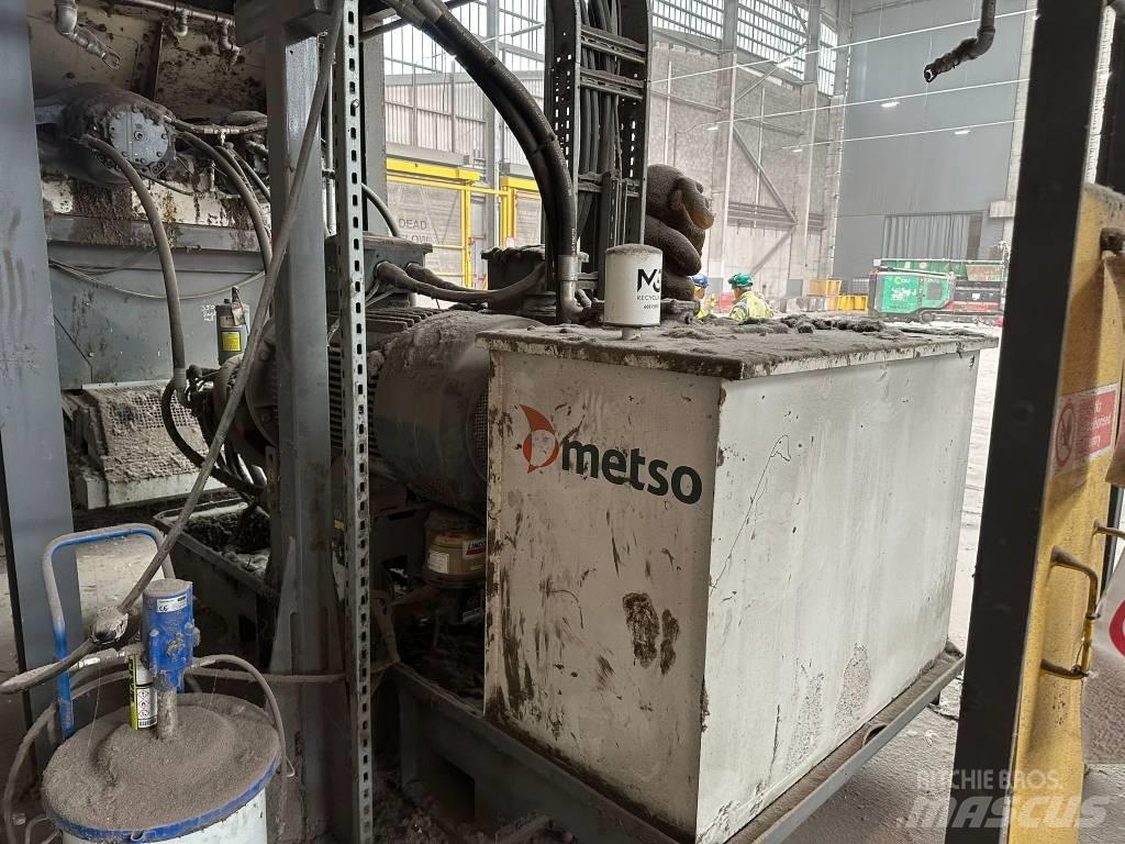 Metso 4000 S Strojevi za rezanje otpada