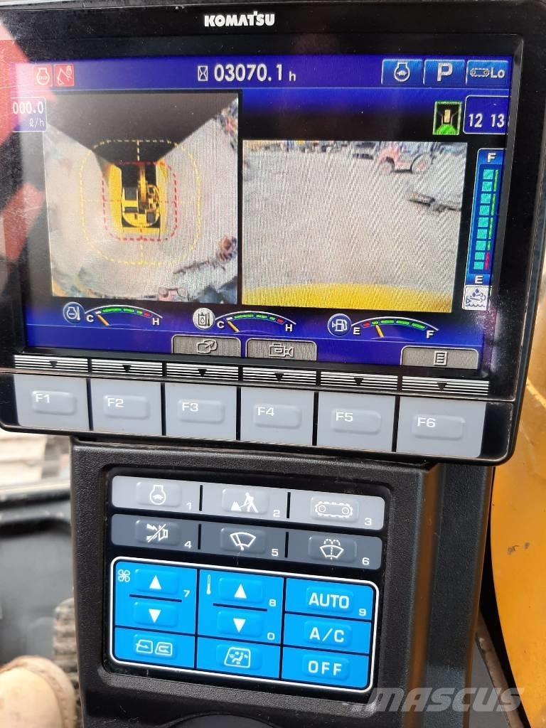 Komatsu PC 138 US-11 Bageri gusjeničari