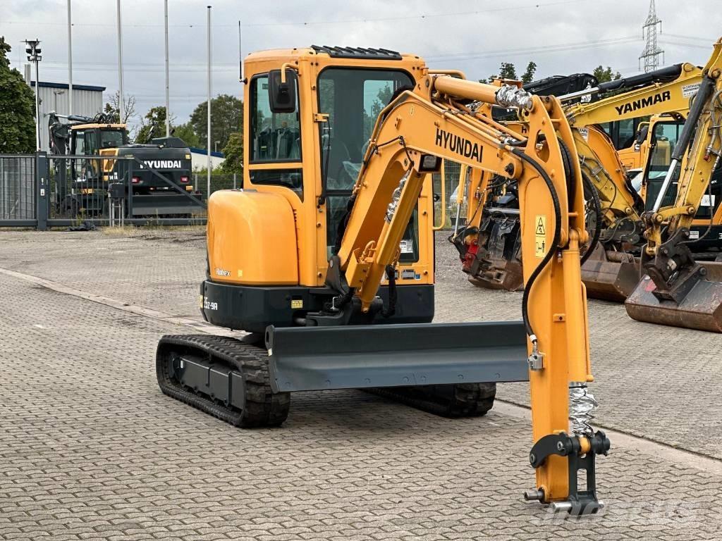 Hyundai R35Z 9A Mini bageri <7t