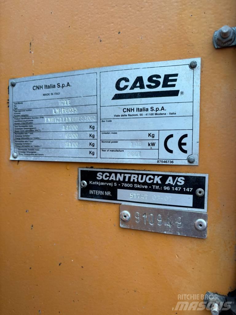 CASE 721 E Višenamjenski utovarivači