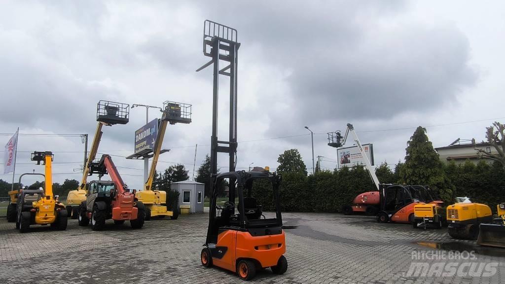 Linde E 16 PH 02 Električni viličari