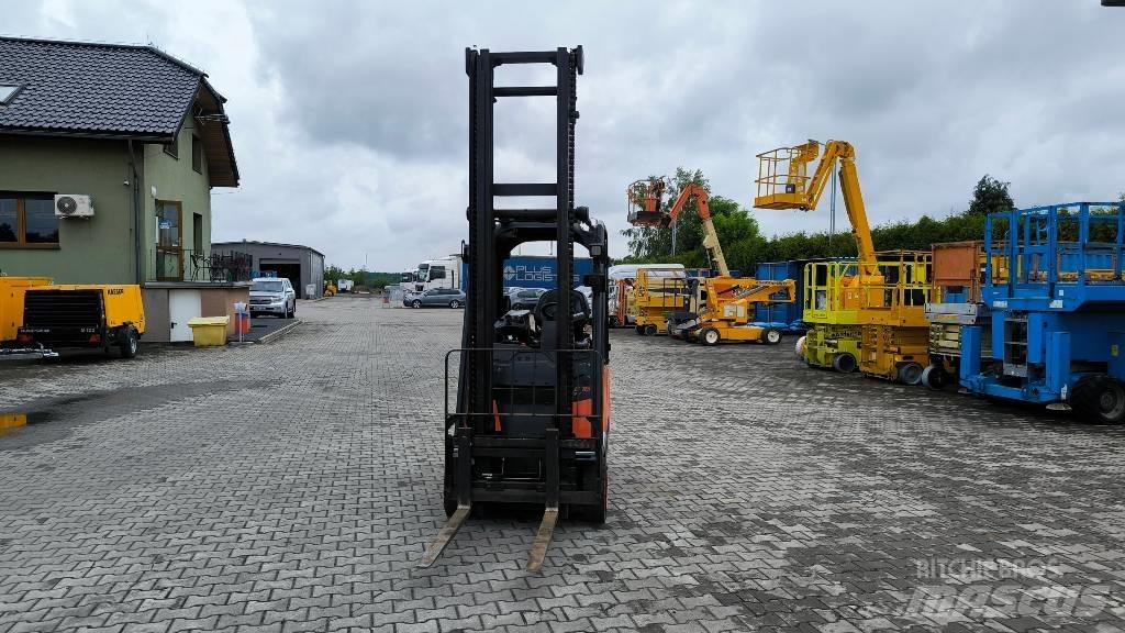 Linde E 16 PH 02 Električni viličari
