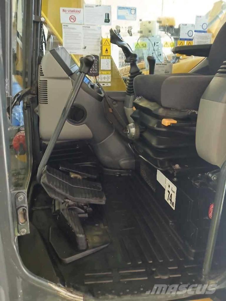 Komatsu PC78US-10 Midi bageri 7t – 12t