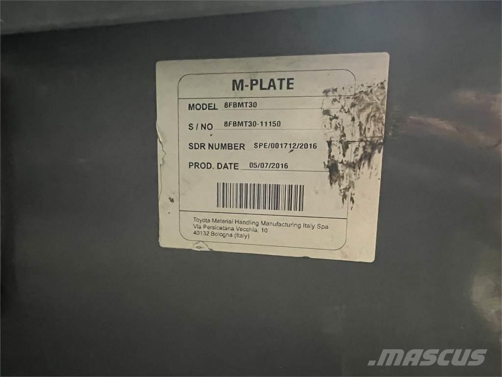 Toyota 8FBMT30 Električni viličari