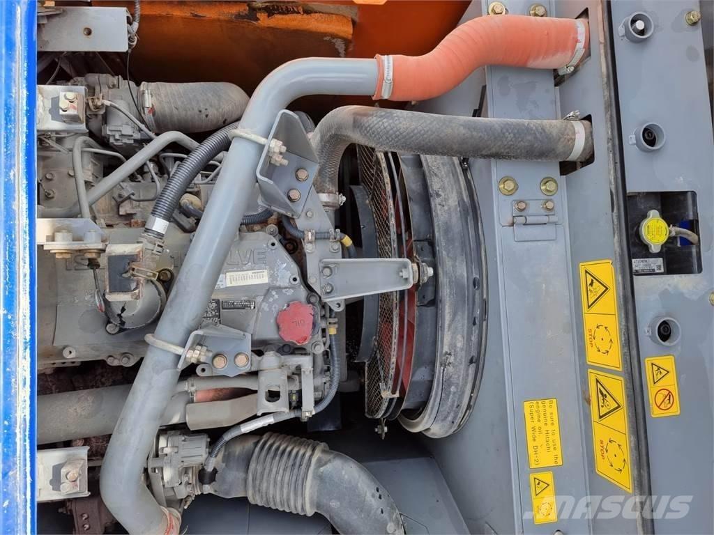 Hitachi ZX 210 LC-5B Bageri gusjeničari