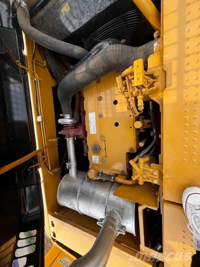 CAT 320 D Bageri gusjeničari