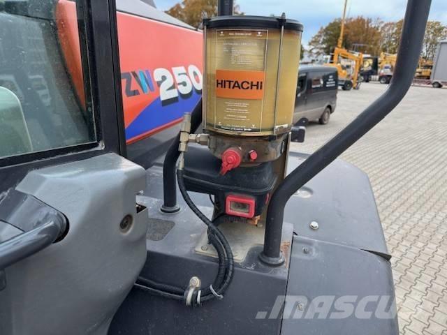 Hitachi ZW 250-6 Utovarivači na kotačima