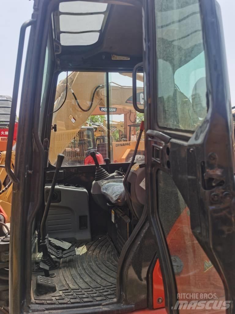 Kubota KX 155 Bageri gusjeničari
