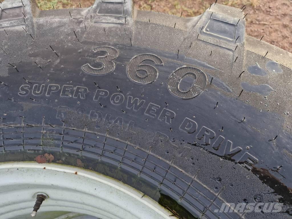 Alliance 800/65-R32 Gume, kotači i naplatci