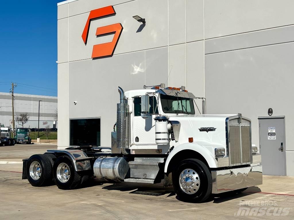 Kenworth W 900 Traktorske jedinice