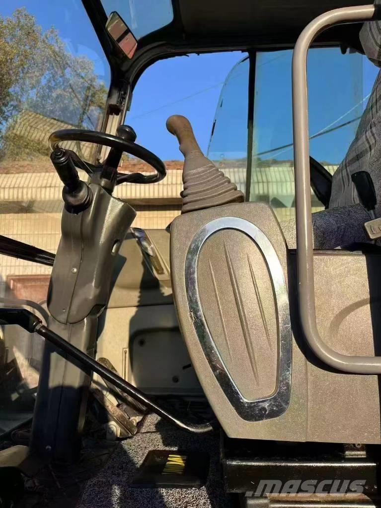 Hyundai 60 W Bageri na kotačima