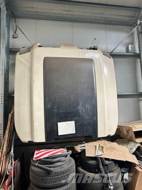 Terex TA300 Zglobni demperi