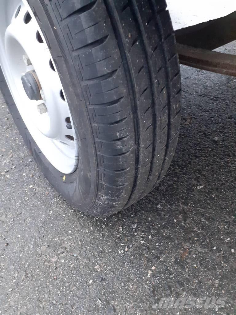 Muuli 1500L Auto  prikolice