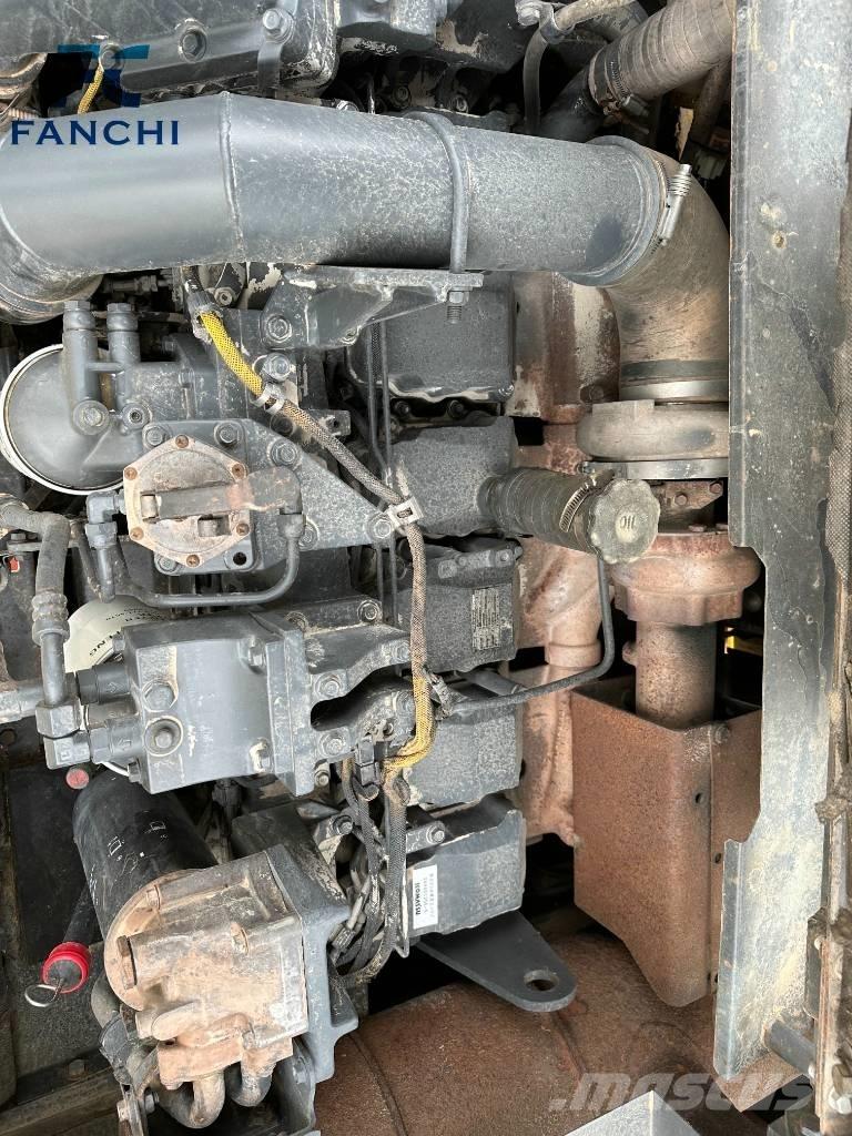 Komatsu PC 450 LC Bageri gusjeničari