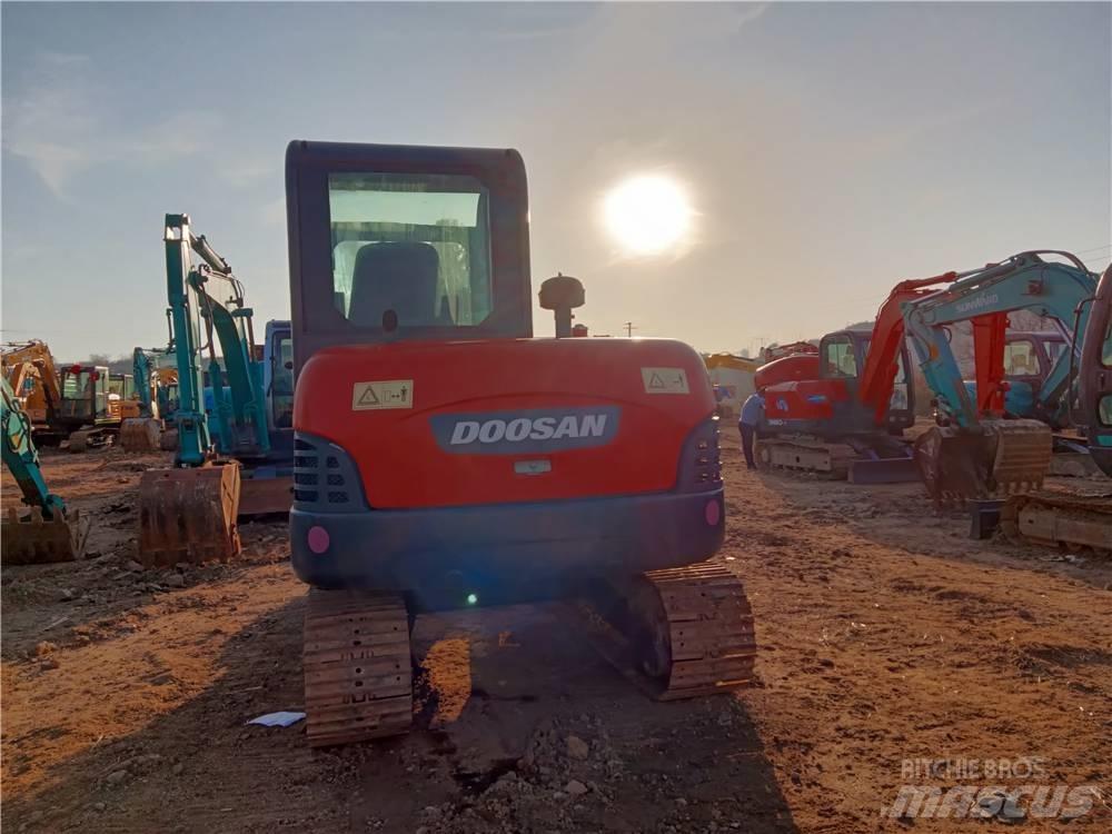 Doosan DH 60-7 Mini bageri <7t