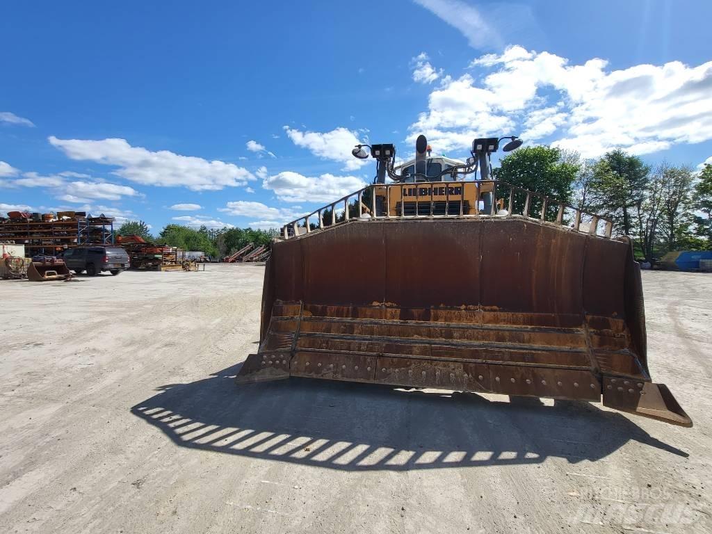 Liebherr 764 Buldožeri gusjeničari