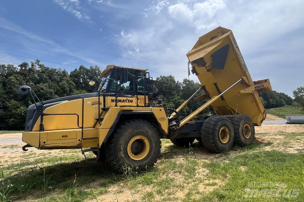 Komatsu HM 400 Zglobni demperi