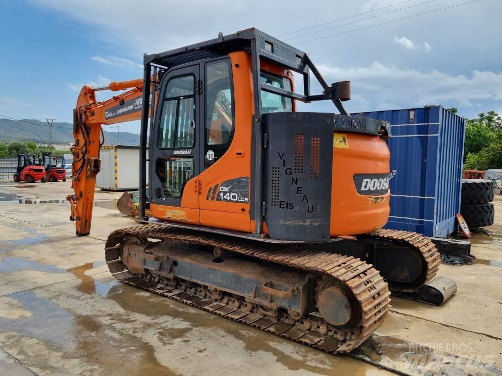 Doosan DX 140 LCR Bageri