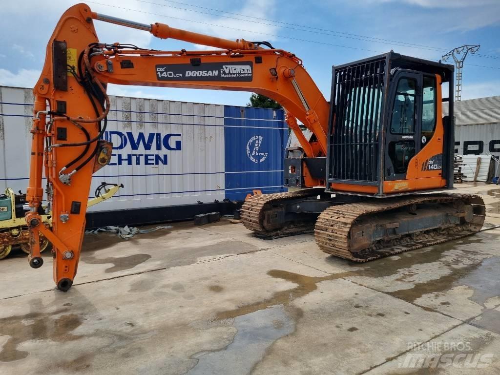 Doosan DX 140 LCR Bageri