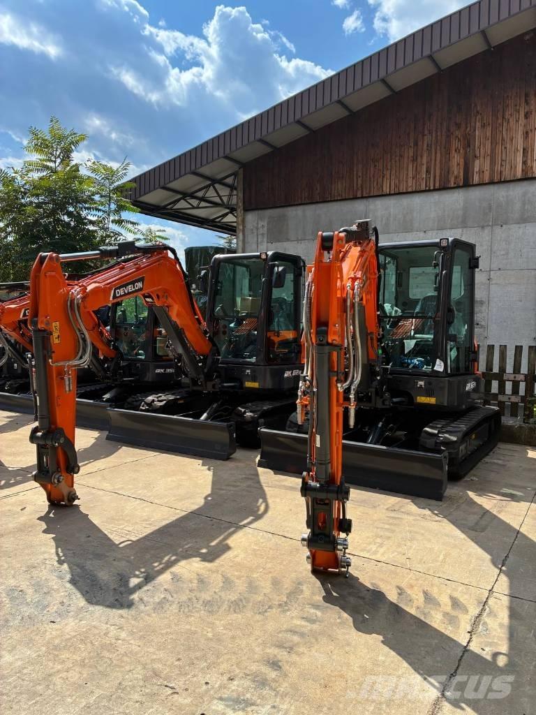 Develon DX 27 Z-7 Mini bageri <7t