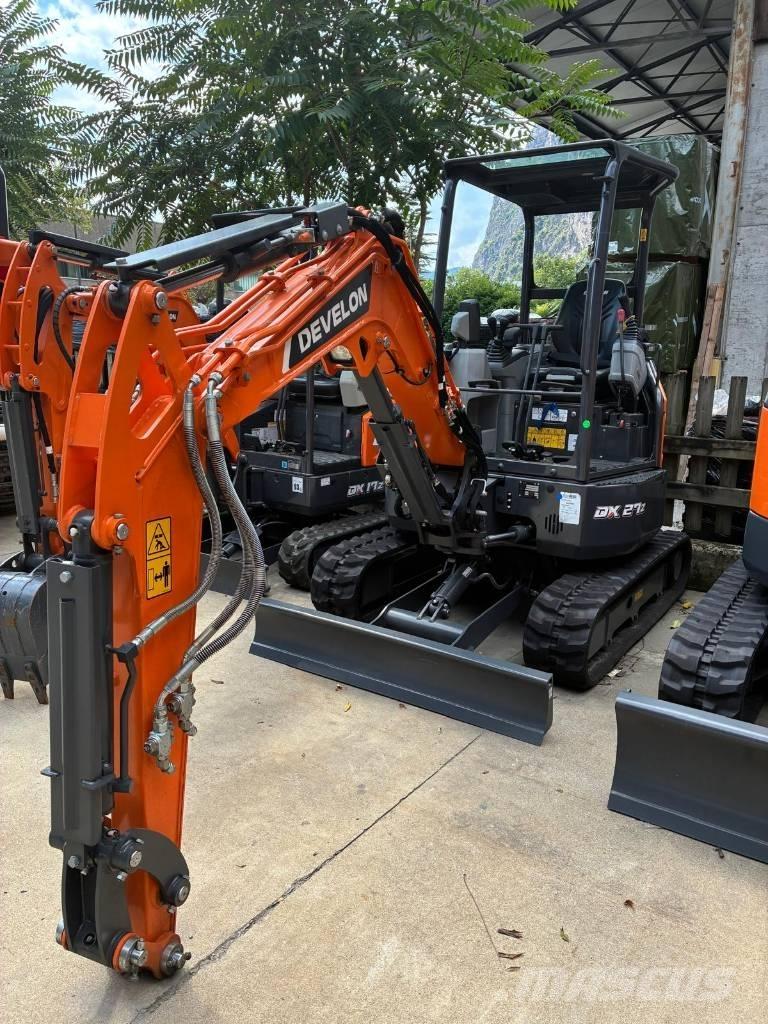 Develon DX 27 Z-7 Mini bageri <7t