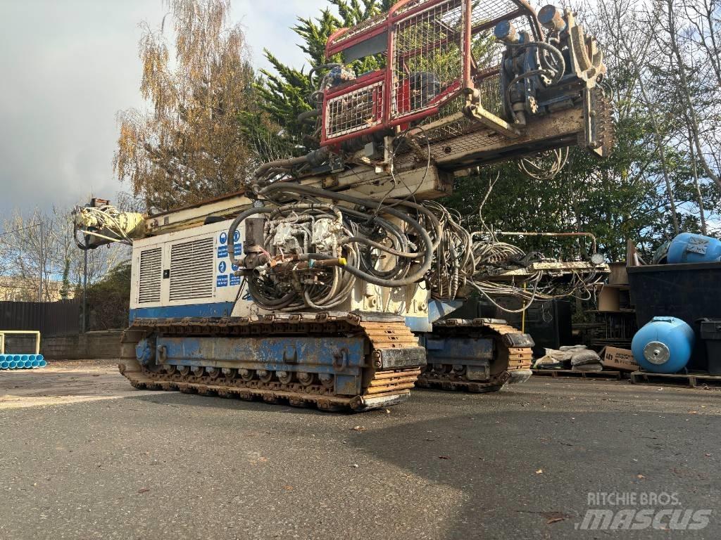 Klemm 709 Strojevi za zabijanje stupova