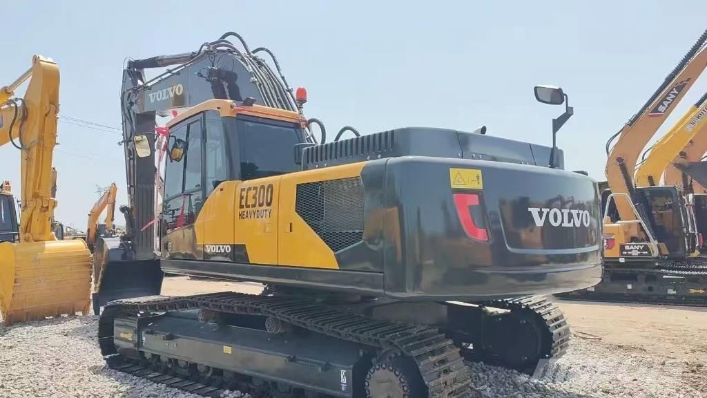 Volvo EC 300 D L Bageri gusjeničari