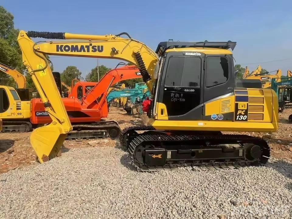 Komatsu PC 130 Bageri gusjeničari