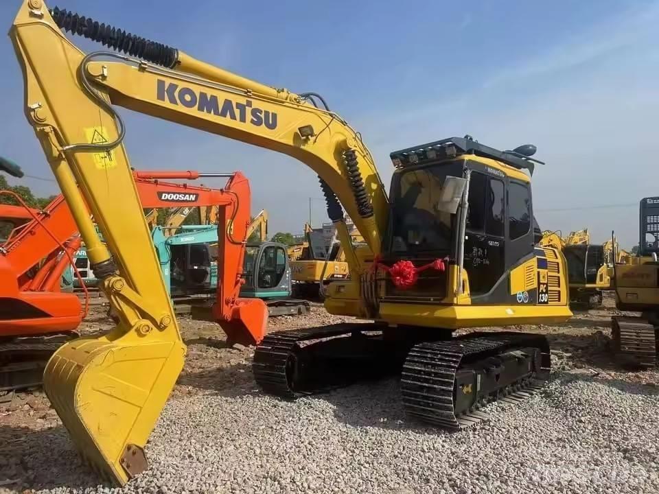 Komatsu PC 130 Bageri gusjeničari