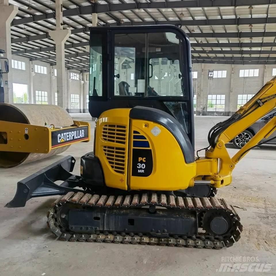 Komatsu PC30 Mini bageri <7t