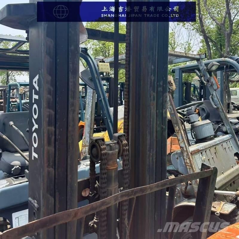 Toyota FGZN20 Dizelski viličari