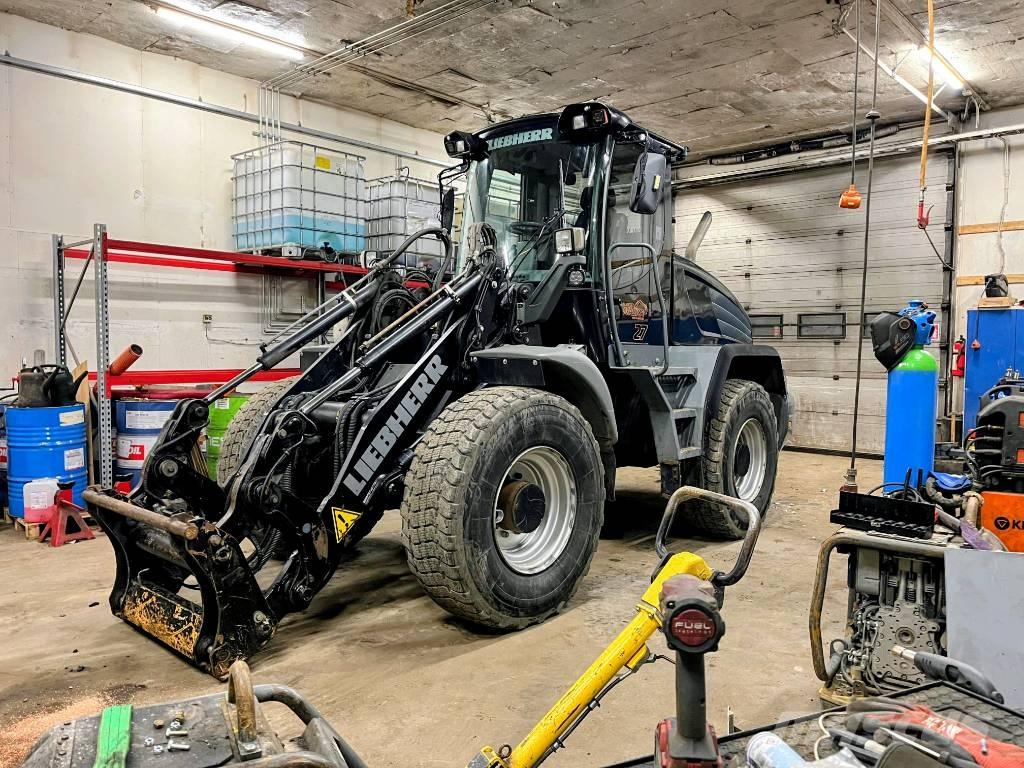 Liebherr L 524 Utovarivači na kotačima