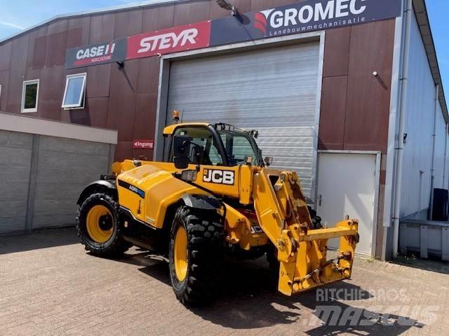 JCB 542-70 Agri Pro Poljoprivredni teleskopski utovarivači