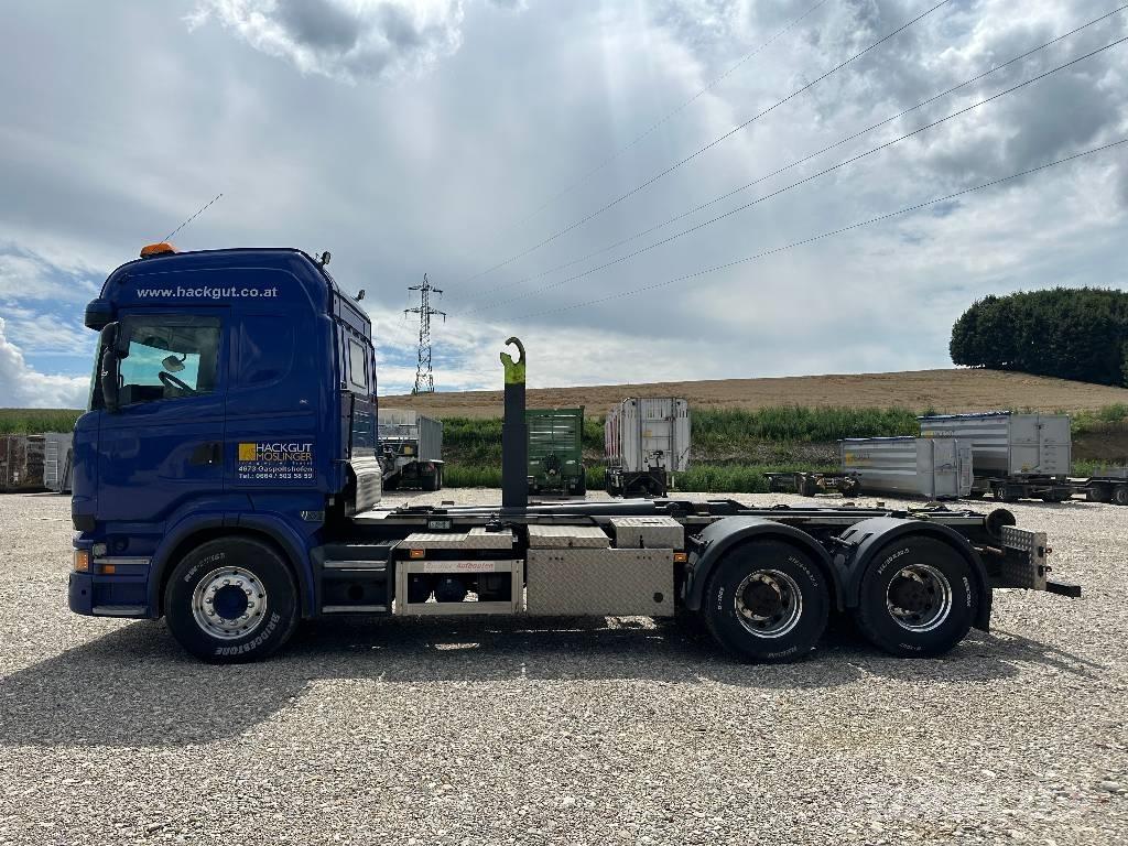 Scania R500 Rol kiper kamioni s kukama za dizanje