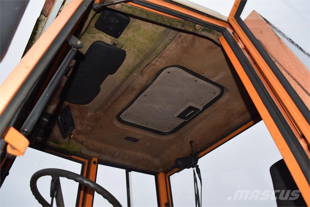 Fendt 380 GTA Traktori